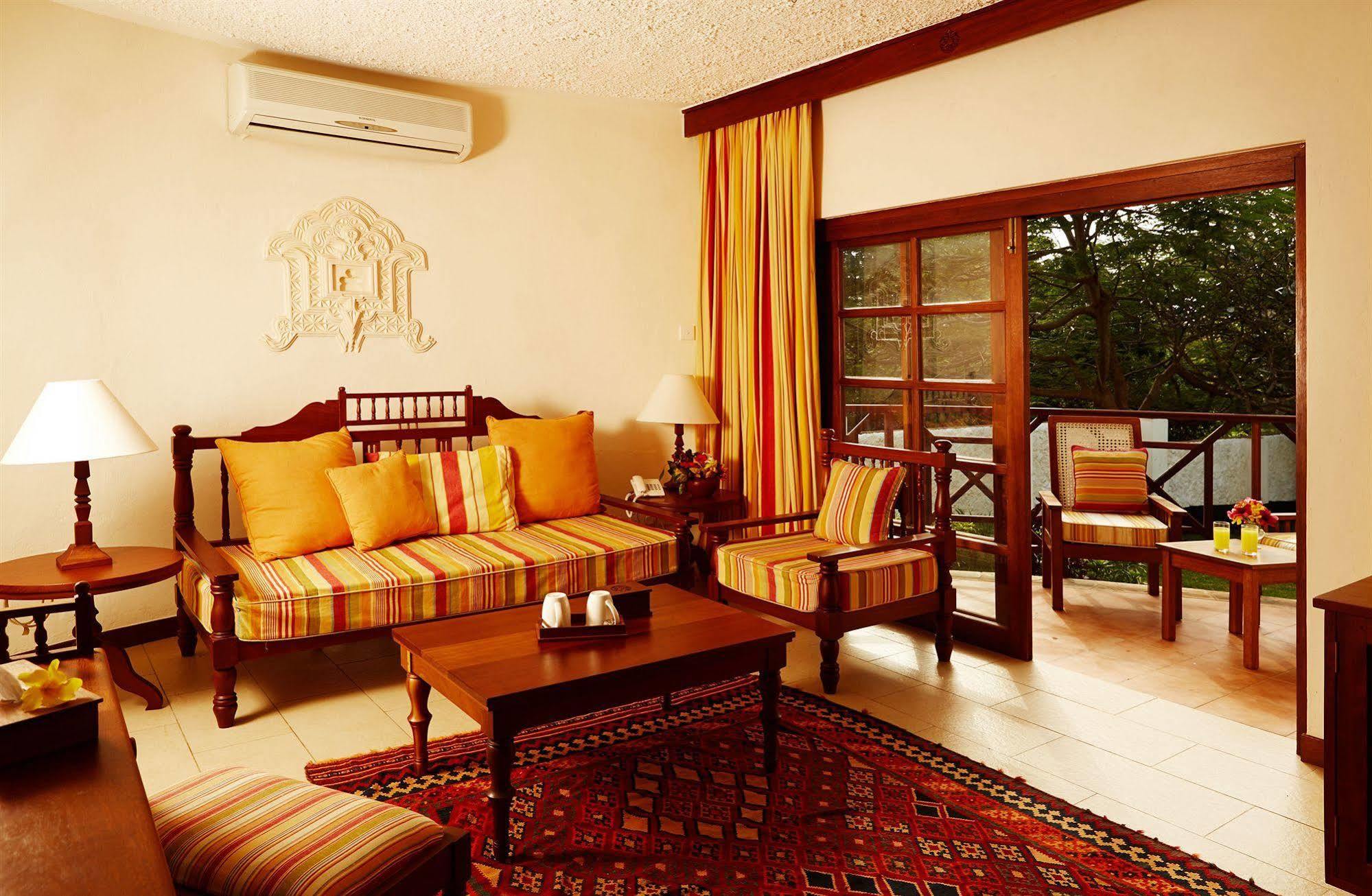 Neptune Village Beach Resort & Spa Galu Εξωτερικό φωτογραφία