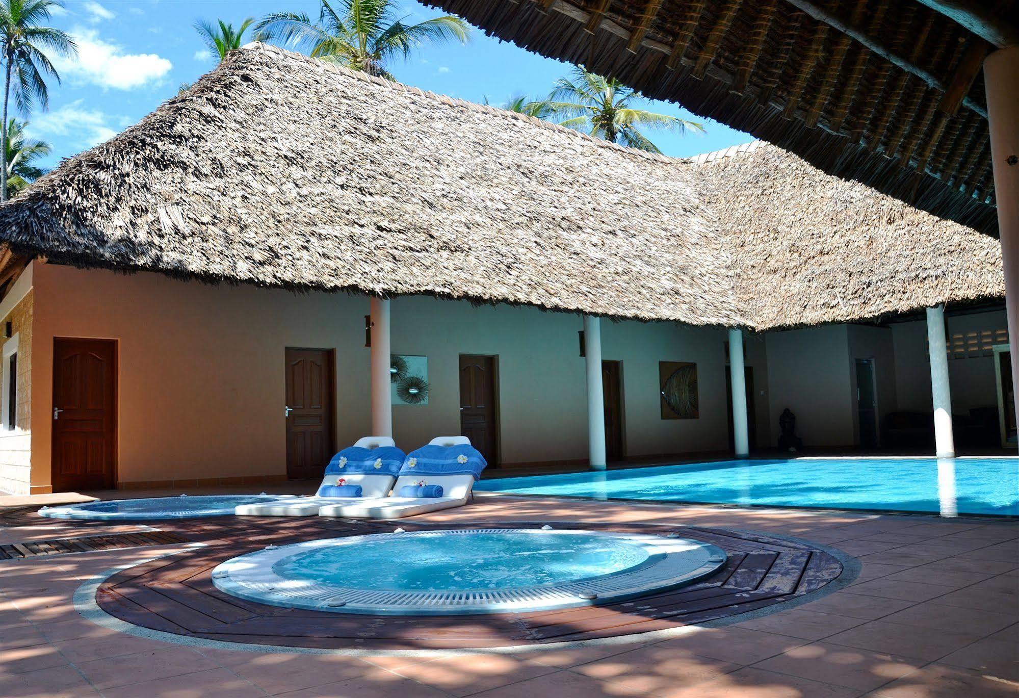 Neptune Village Beach Resort & Spa Galu Εξωτερικό φωτογραφία
